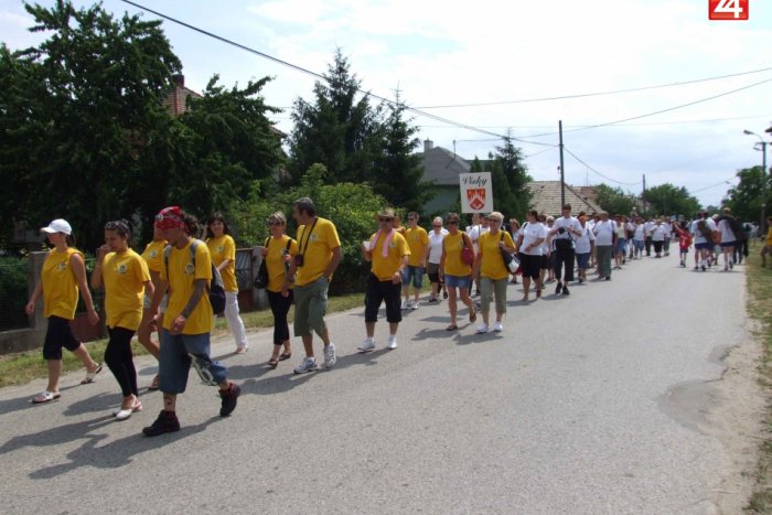 Ilustračný obrázok k článku Rekonštrukcie vo Vieske: Z poľnej cesty asfaltka za 45 000 eur